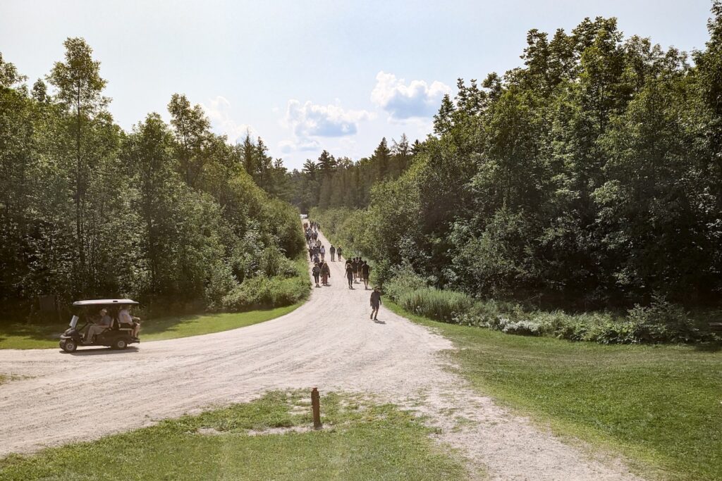 guests arriving at Kettle Falls Hotel in Voyageurs National Park