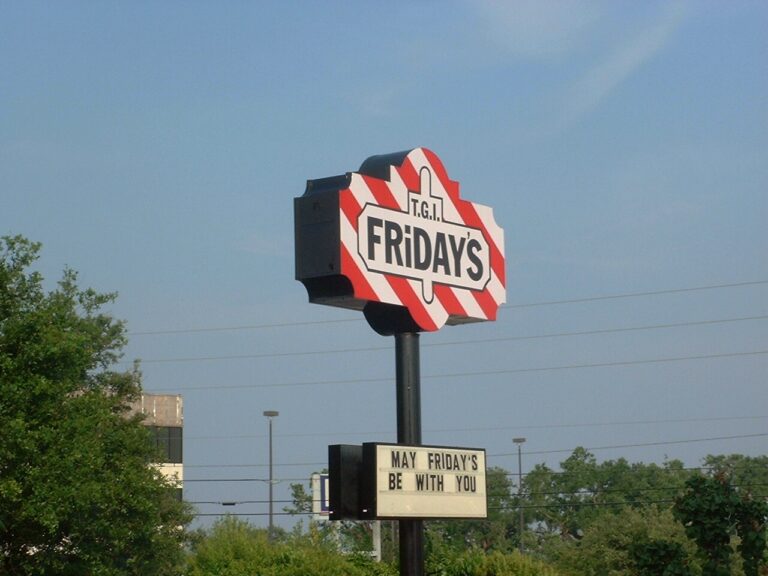 TGI Fridays sign